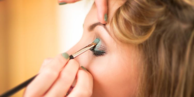 The Ultimate Makeup Guide: Unlocking the Secrets to Flawless Beauty