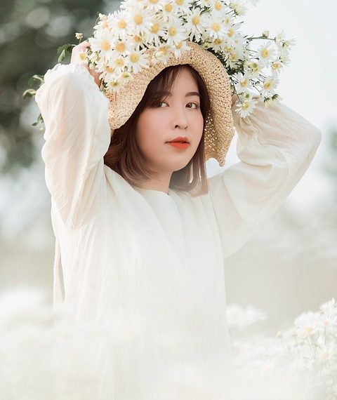 Unleash Your Inner Beauty Guru: DIY Beauty Hacks to Transform Your Routine