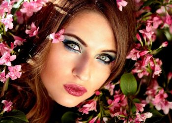 Mastering the Art of Highlighting: Tips and Tricks for a Radiant Glow